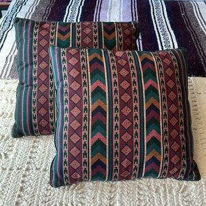 Set of Two (2) Southwestern Patterned Pillows Western Colorful Living Ho…